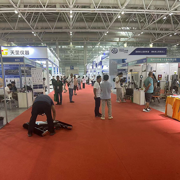 展會(huì)現(xiàn)場(chǎng) /cxyq/20240828092911-FihHDnjmd0mpu96a4faNl8ZgzXDA.jpg