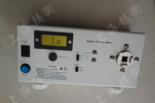 ���Ť�ؙz�y�x